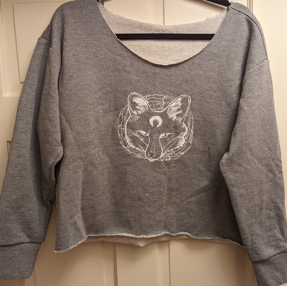 Custom Screen Printed Gray loose Cropped Sweater - Picture 4 of 7